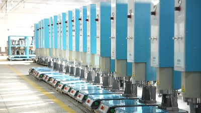 超聲波塑焊機(jī)多少錢一臺(tái)？怎么選購比較好呢？