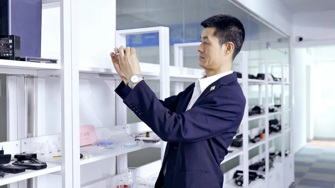 臺(tái)州汽車零部件升級(jí)必看：超聲波焊接機(jī)的三大核心優(yōu)勢(shì)解析